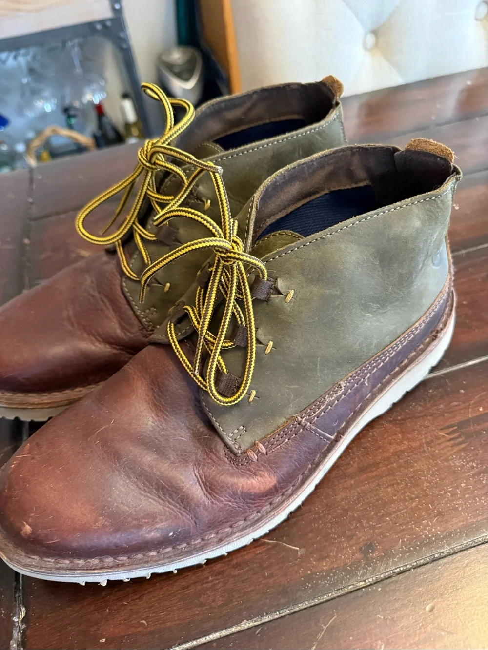 Clarks Shacre II Run Men’s 9.5 Olive Brown Leather Chukka Boots
